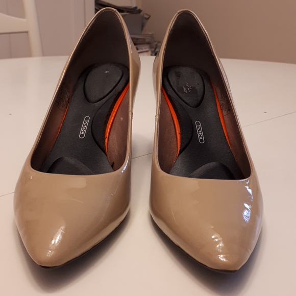 Rockport Total Motion Patent Leather Pumps - Picture 11 of 16